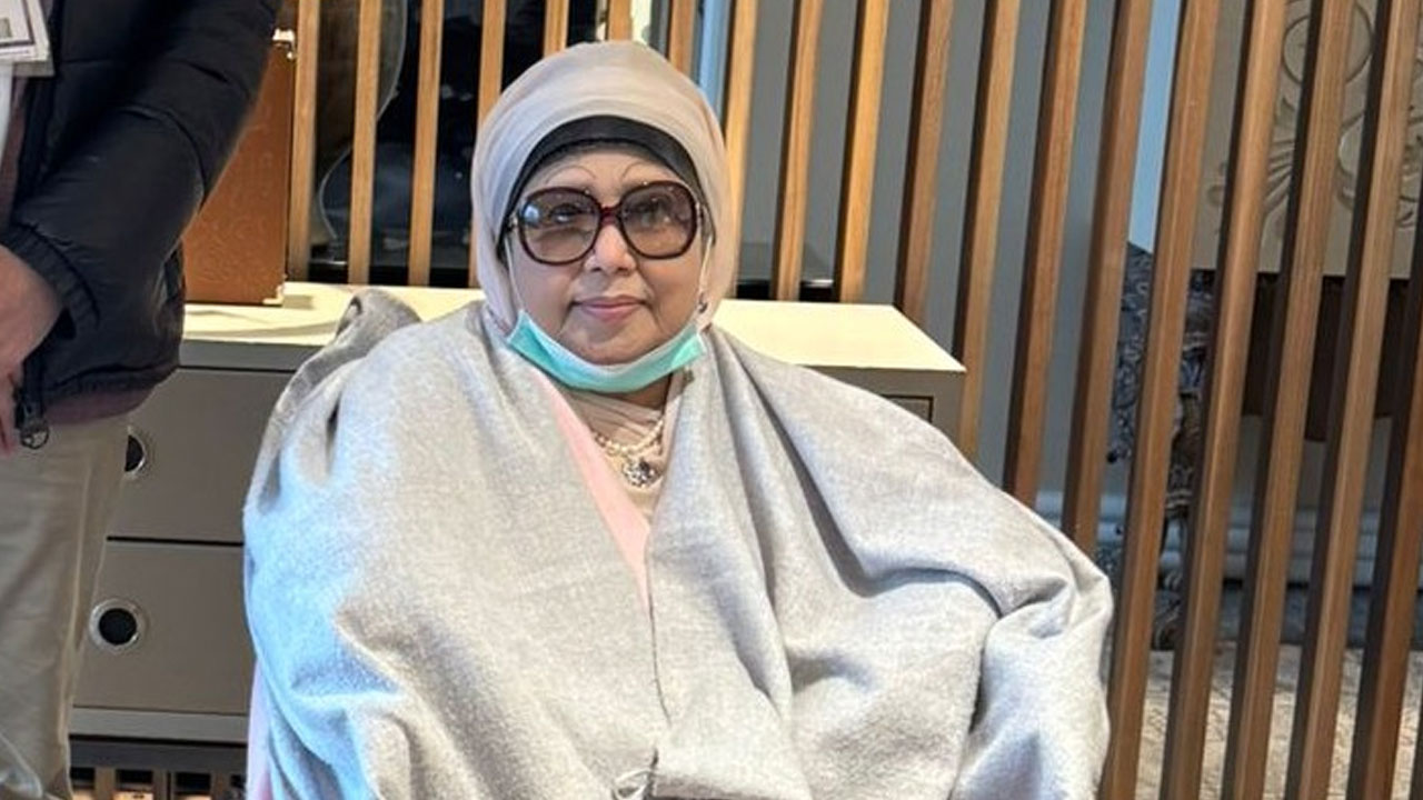 লন্ডন থেকে সিলেট হয়ে ঢাকায় ফিরবেন খালেদা জিয়া